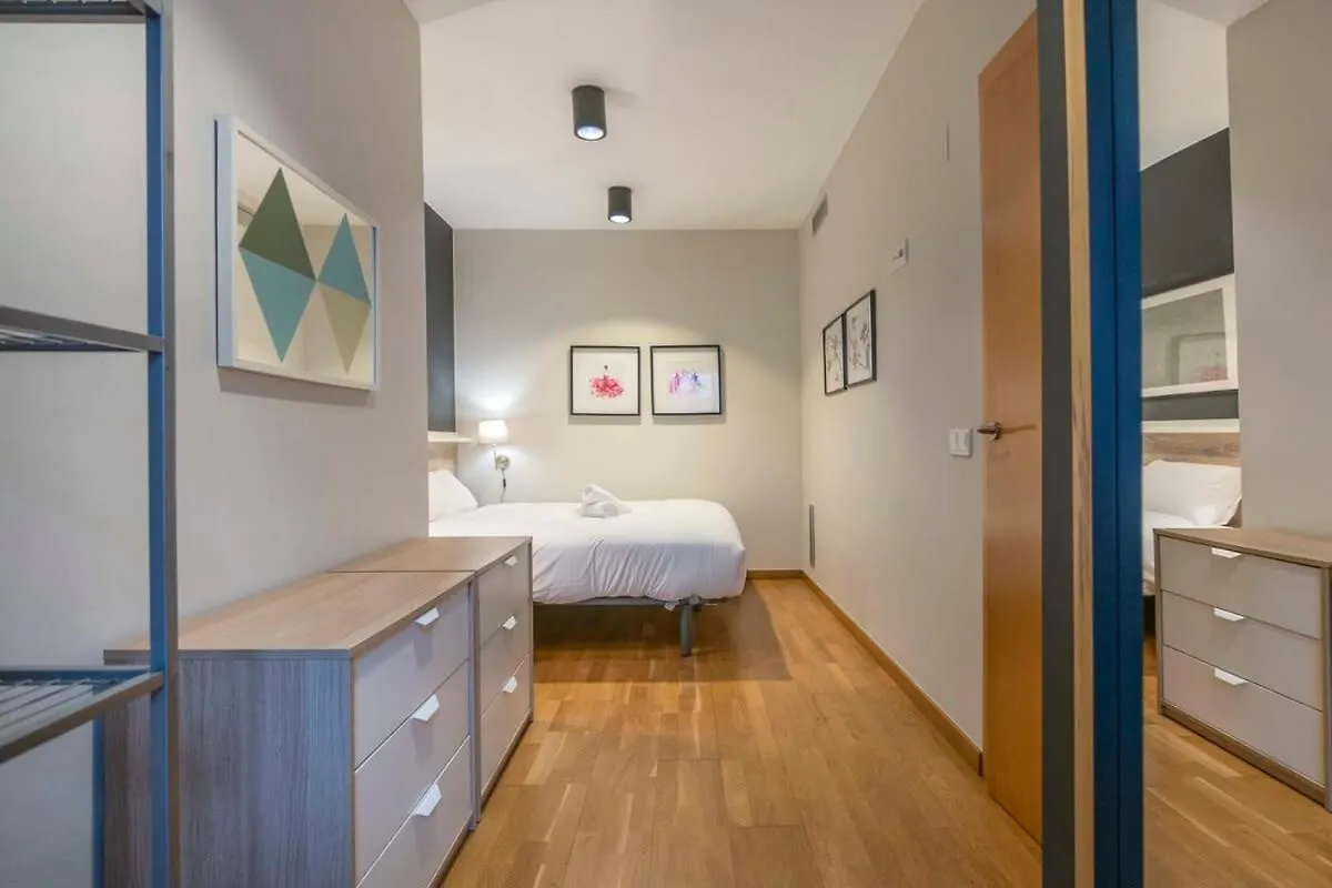 Modern And Bright Apartment In Eixample 1-3 바르셀로나