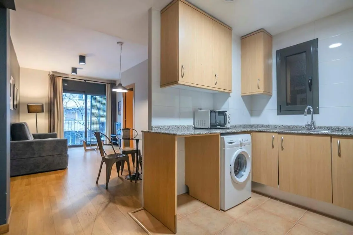 Modern And Bright Apartment In Eixample 1-3 Барселона Испания