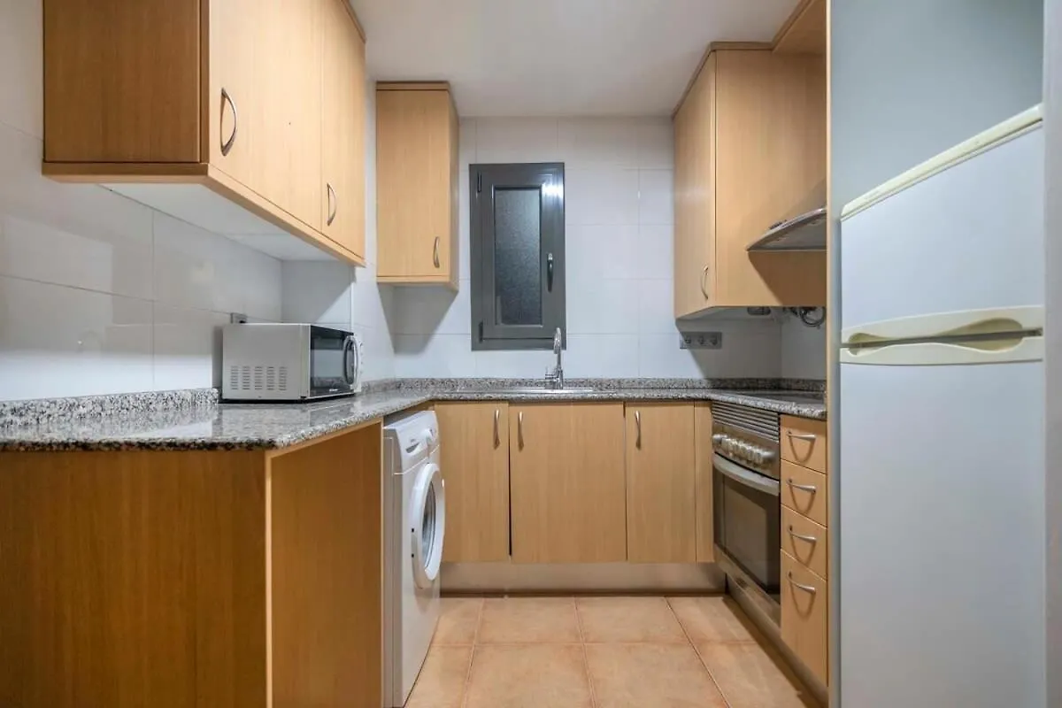 Modern And Bright Apartment In Eixample 1-3 Барселона